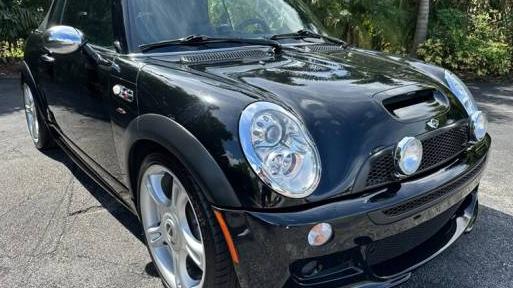 MINI COOPER CONVERTIBLE 2005 WMWRH33455TF82571 image